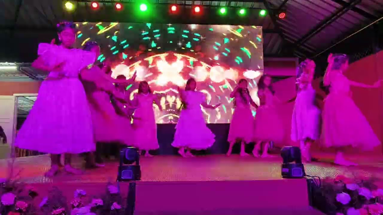 C. R. H. School Valiyathovala Anniversary 🥰🥰Dance 1