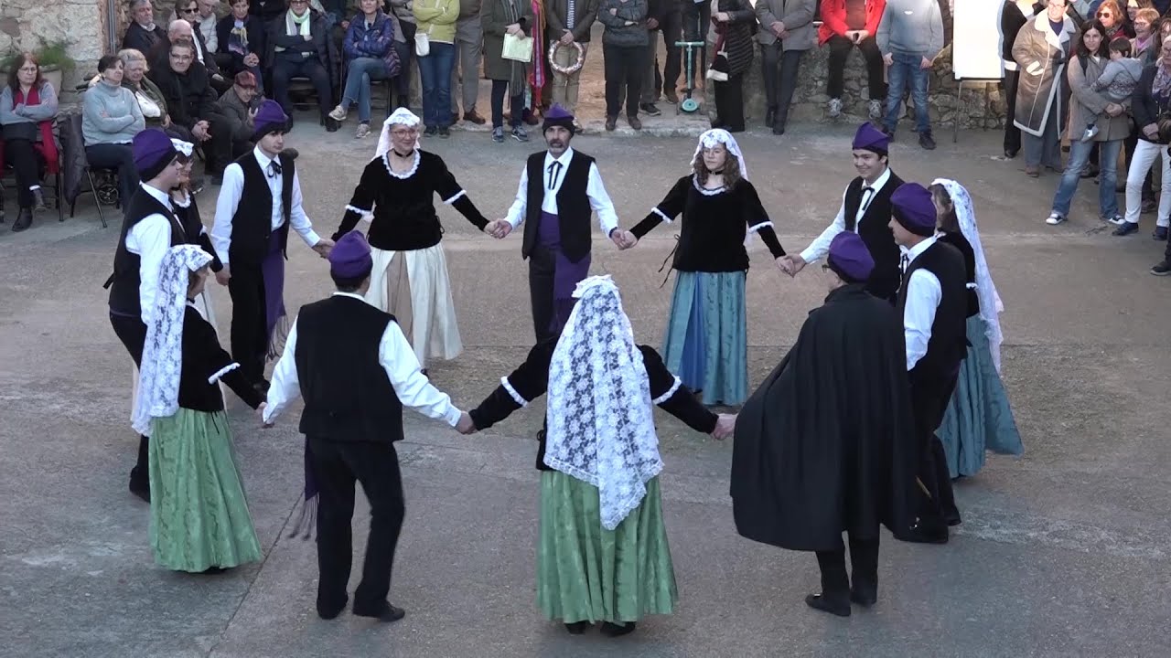 Esponellà s’omple per celebrar la Festa de la Candelera