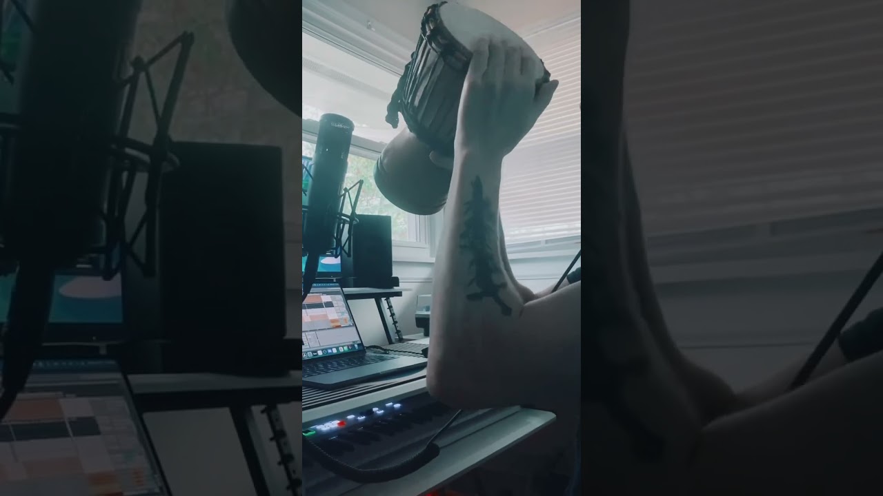 🕯️🕯️🕯️ - some drums and keys over this orenji soul sample 🌀 #drummer #ableton #music #beats