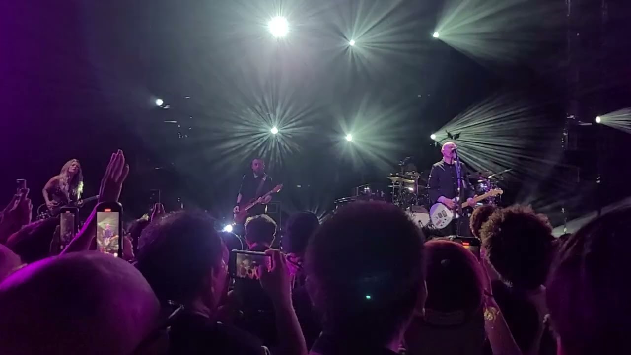 The Smashing Pumpkins - Mayonaise Comtec Portbase Nagoya Japan 15th September 2025