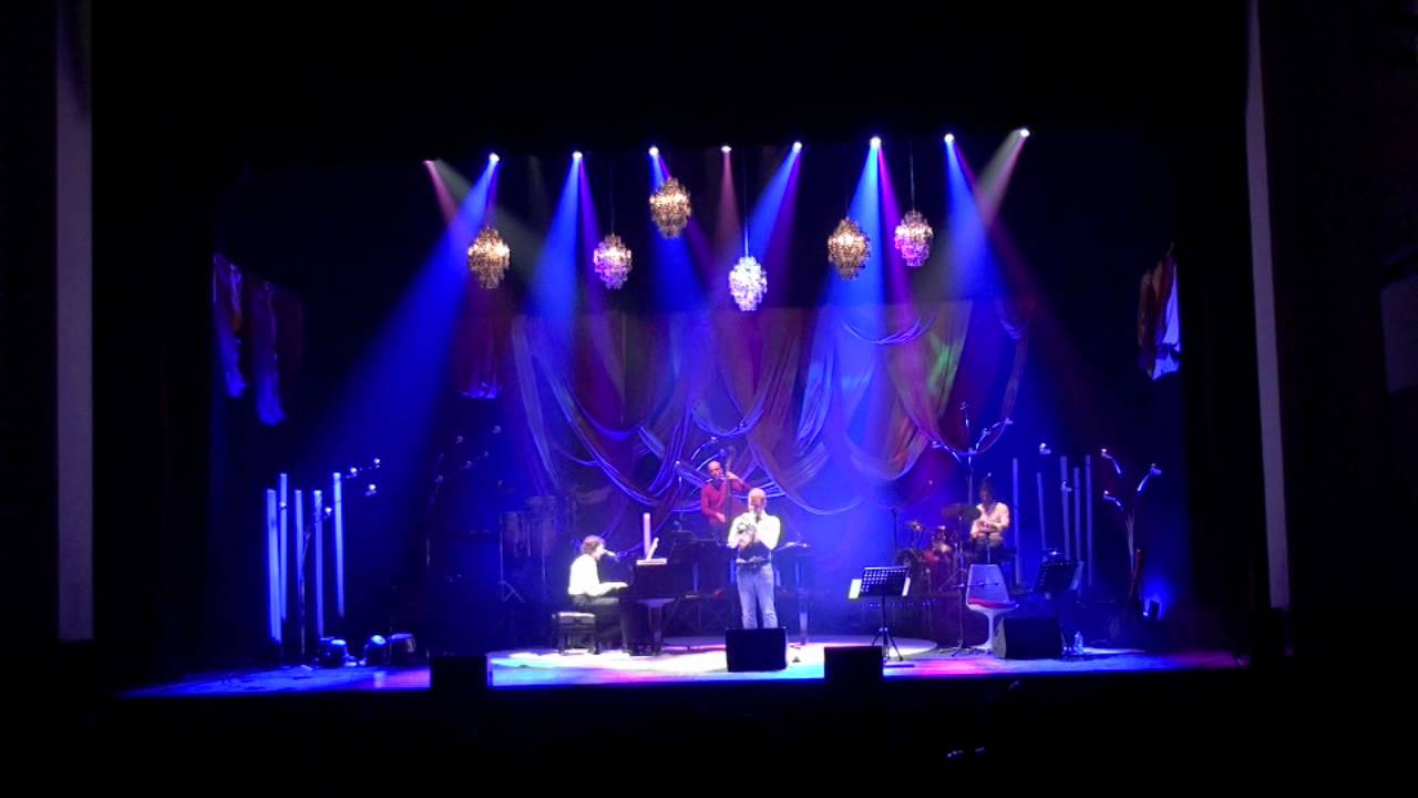 Sergio Cammariere - Tutto Quello che un Uomo (live BO 2010)