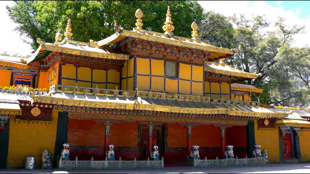 TIBET, Norbulingka, palais d'&eacute;t&eacute; du Dalai Lama