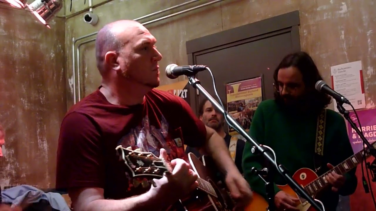The F&ouml;hns - The Park / All Broke Down @ Plato Record Store Day Utrecht (1/2)