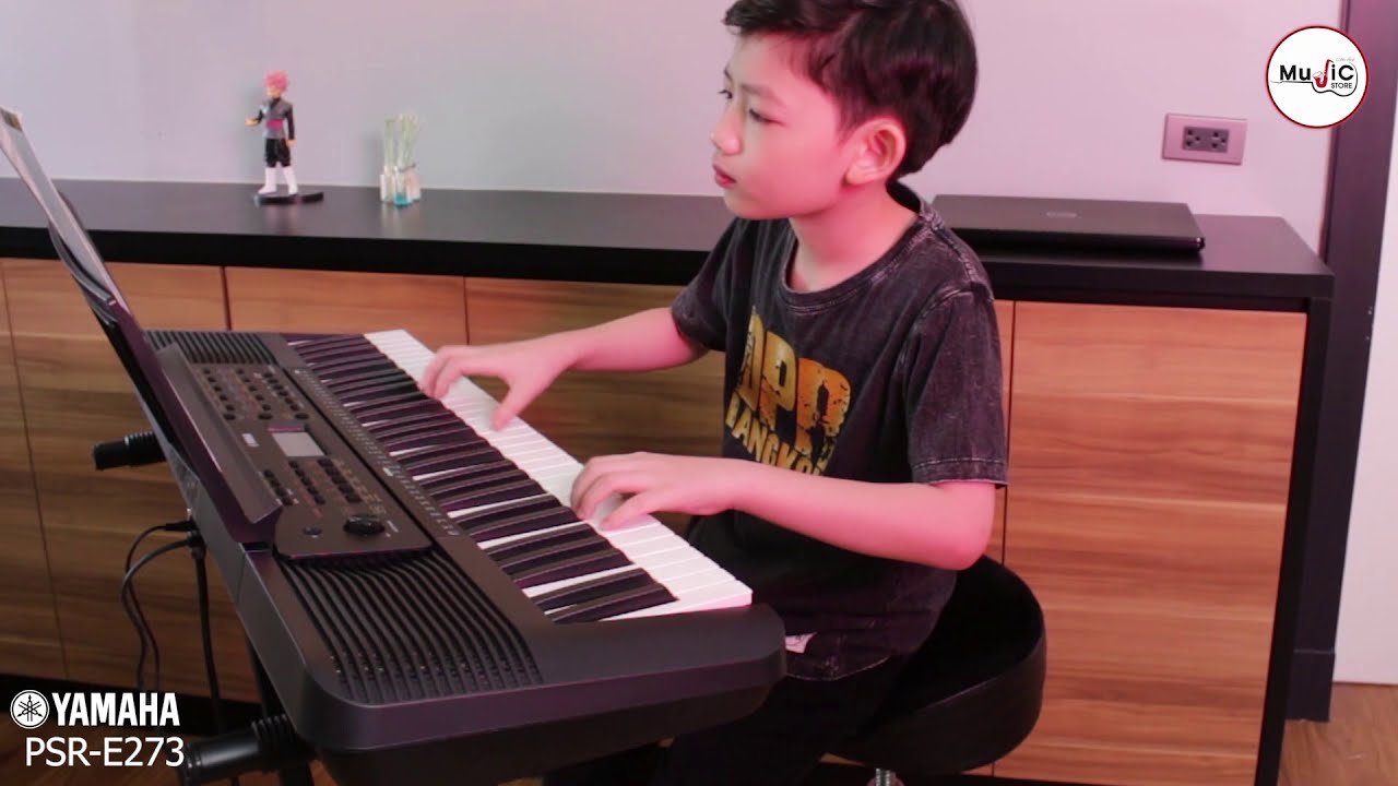 Yamaha -  PSR - E273 | Review By Nong Win 10 Year Kid  Music Store TV (Ep.7.7)