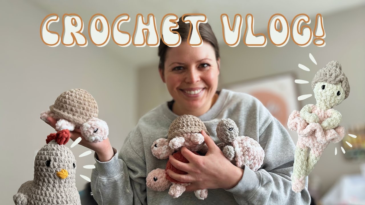 Studio Vlog | Crochet With Me | Crochet Goals for 2024 | Crocheting Amigrumi Plushies!