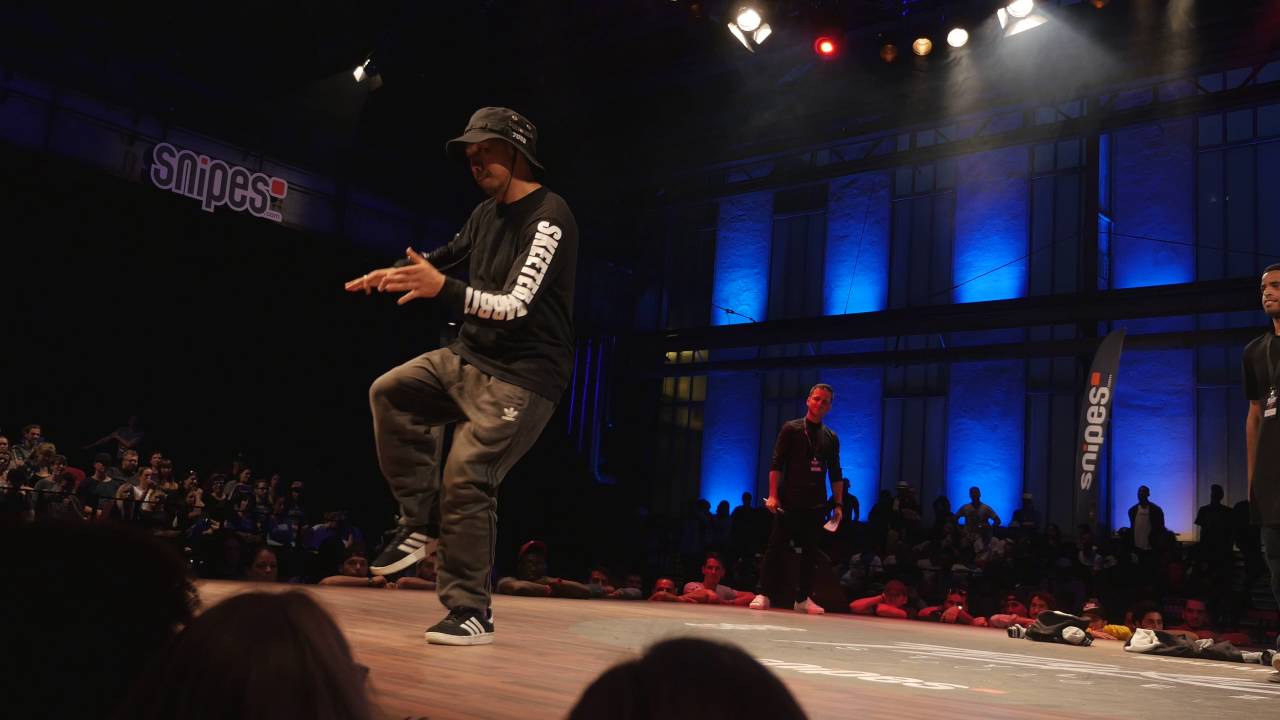 4K Nelson & Gucchon POPPING Jude Demo | Funkin Stylez 2016