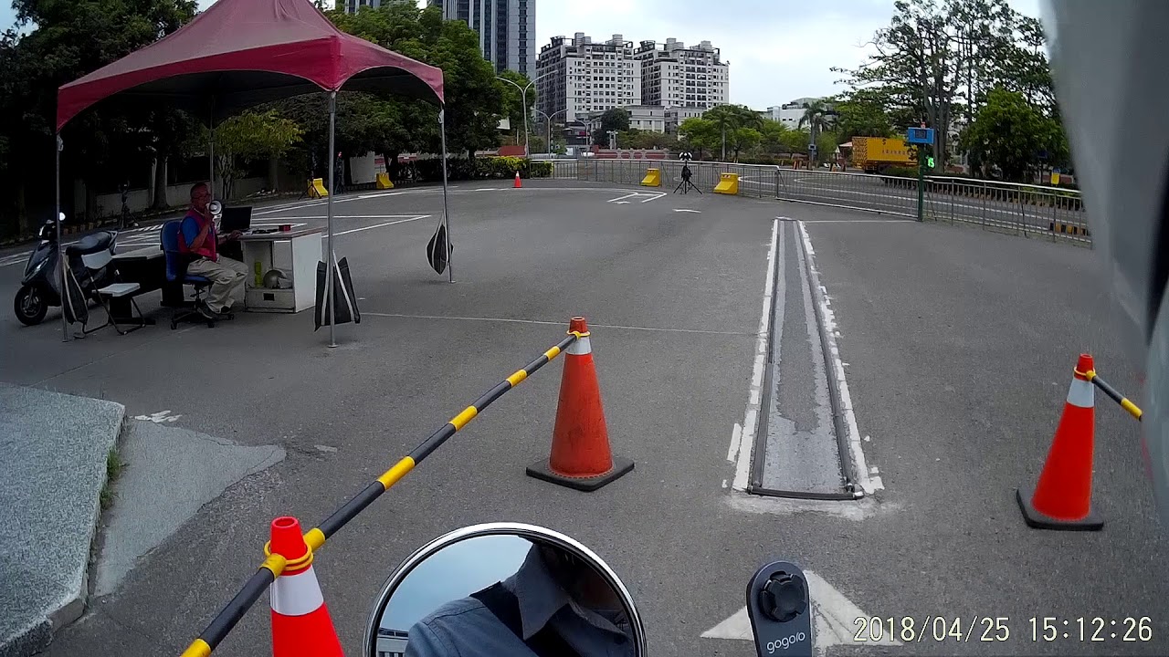 台南監理站路考