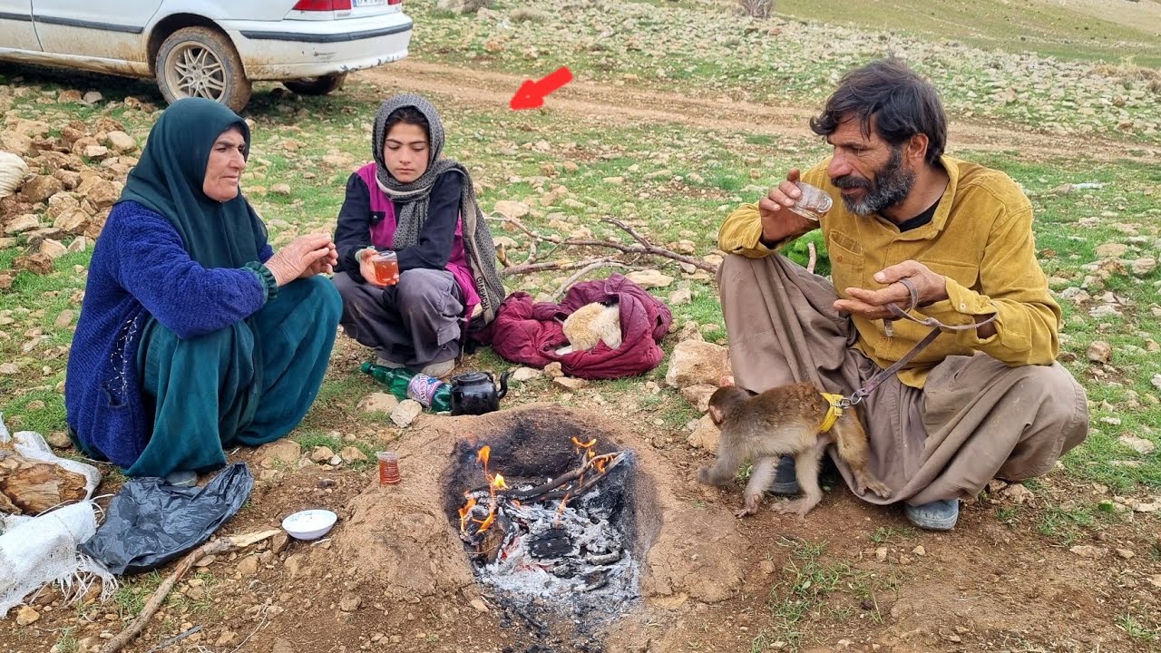 The nomadic life of Afshin's teacher and mother in the mountains ❤❤❤