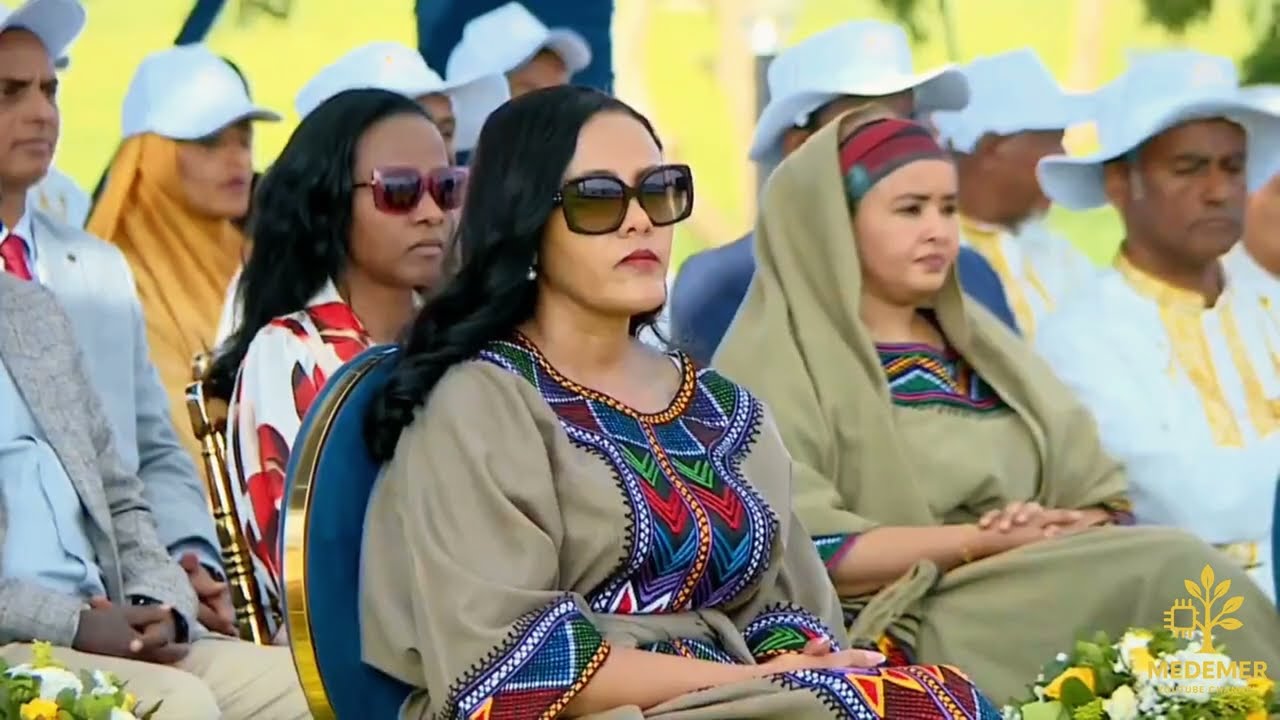 I Would Like To Invite You All To The Stunning Logo Hayk Resort ሁላችሁን የሎጎ ሐይቅ ሪዞርት እንድትመጡ እጋብዛለሁ!