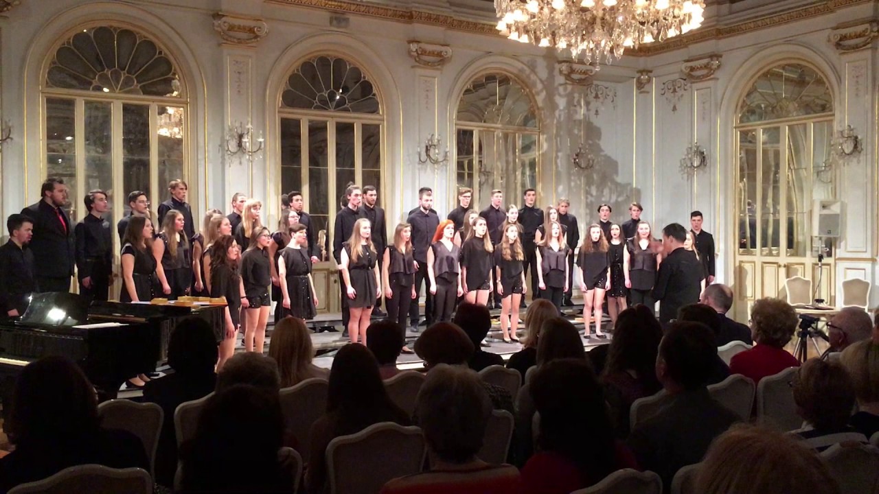 Mladinski pevski zbor II. gimnazije Maribor - Letni koncert 2017 - Pa ne pojdem prek poljan