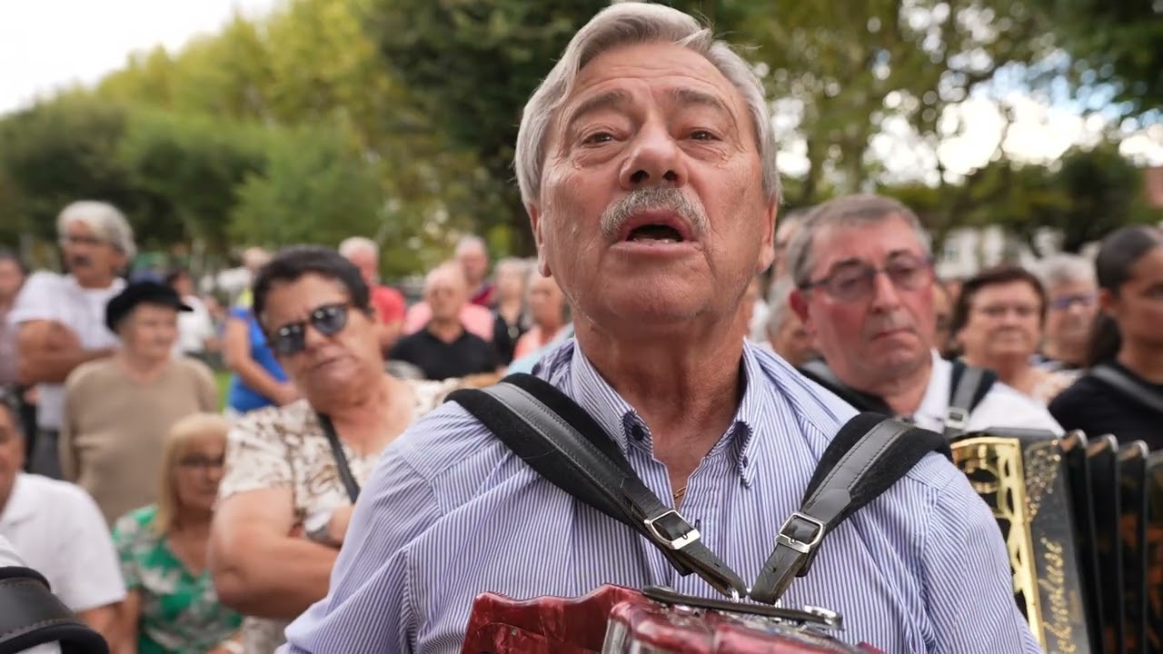 DOMINGO &Agrave; TARDE, CANTARES E CONCERTINAS EM VILA VERDE. 12 OUTUBRO 2025. 