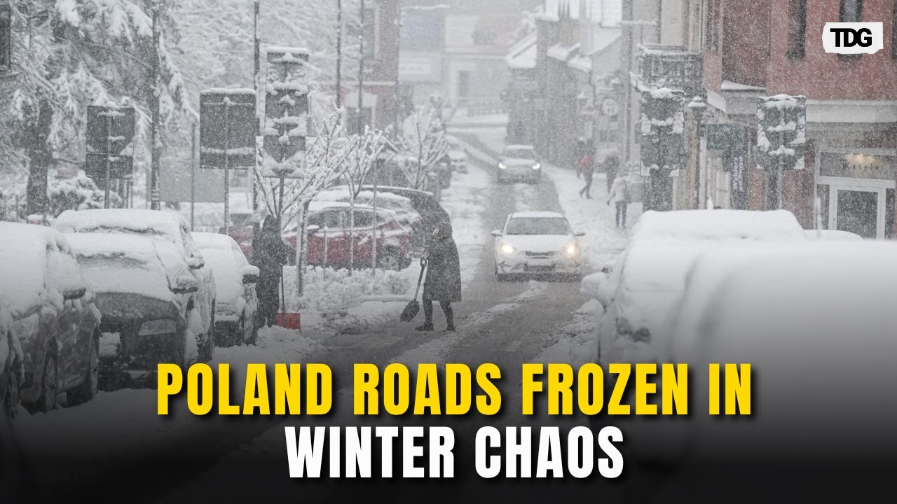 Heavy Snow Paralyzes Poland as Drivers Stranded in Massive 20 Kilometre Tailbacks