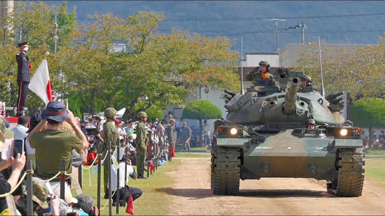 【陸自】山口駐屯地創設68周年記念行事・観閲行進