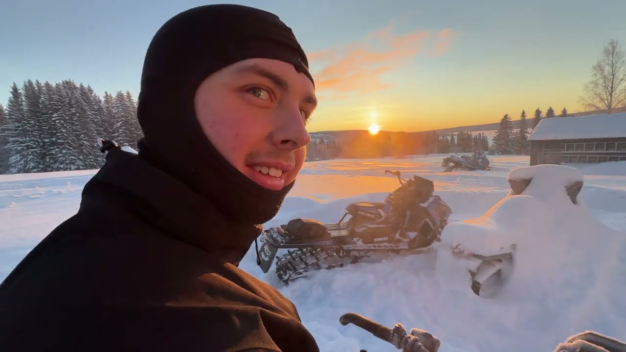 CRAZY SNOWMOBILE VLOG IN ÅKERSJÖN!!!!