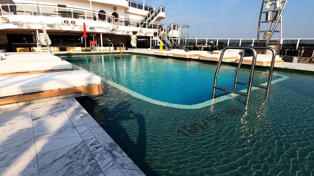 MSC SEAVIEW SHIP TOUR 4K - MAIN POOL - POOL DECK