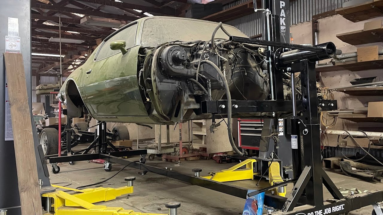 Installing The 70 FireBird Onto a Rotisserie! (Scary)