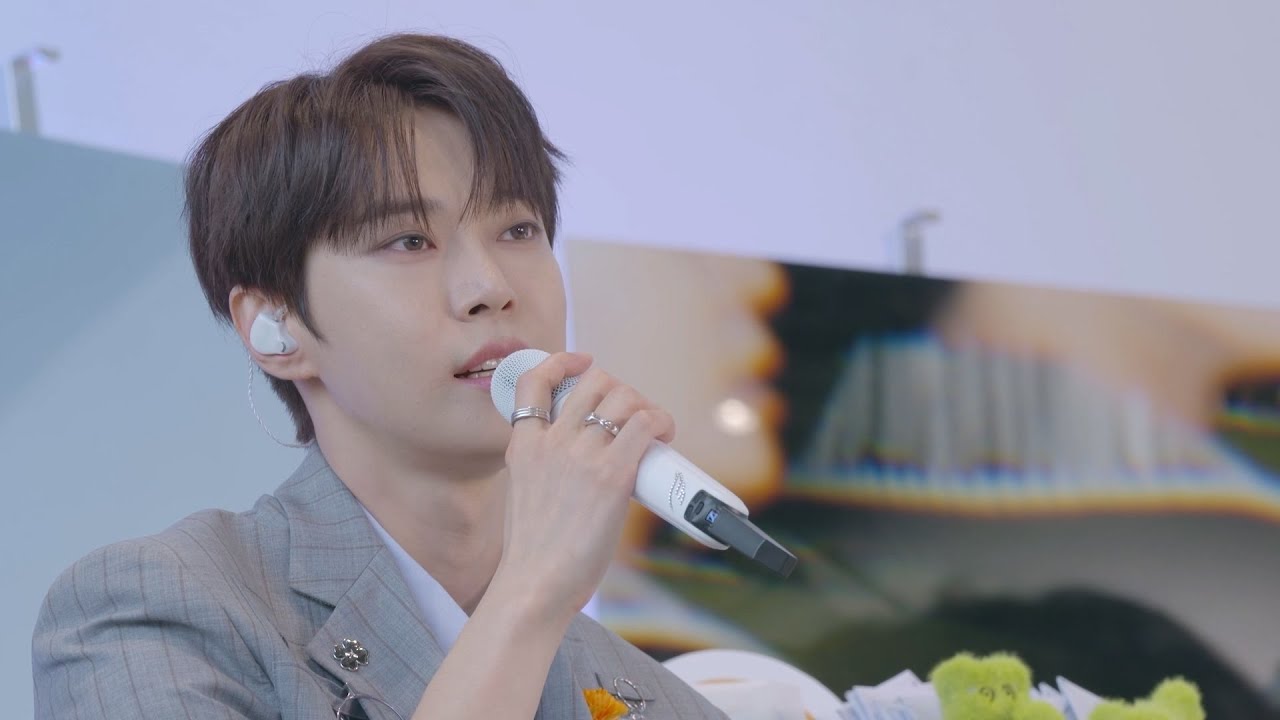 DOYOUNG 도영 '고요 (Still)' Live Stage @'Soar' Special Live