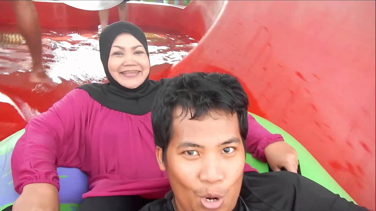 Liburan bersama keluarga di Snowbay Taman Mini Indonesia Indah