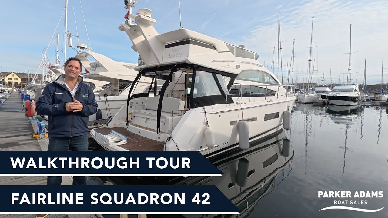 Обзорная экскурсия на яхте Fairline Squadron 42 — безупречное состояние флайбриджного моторного к...