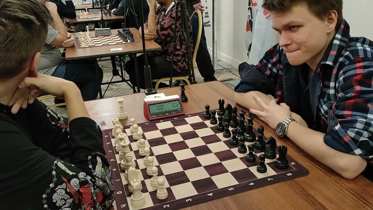 He didn't notice the check.IM Pogosyan S. (2344) vs GM Afanasiev N. (2516) Russian Chess Crown blitz
