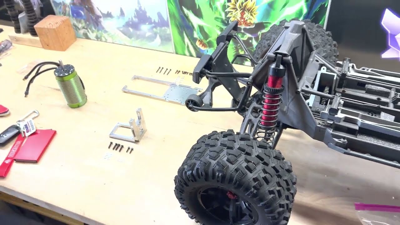 M2C Motor and ESC Mount for the Traxxas XMaxx | Part 1 of 2