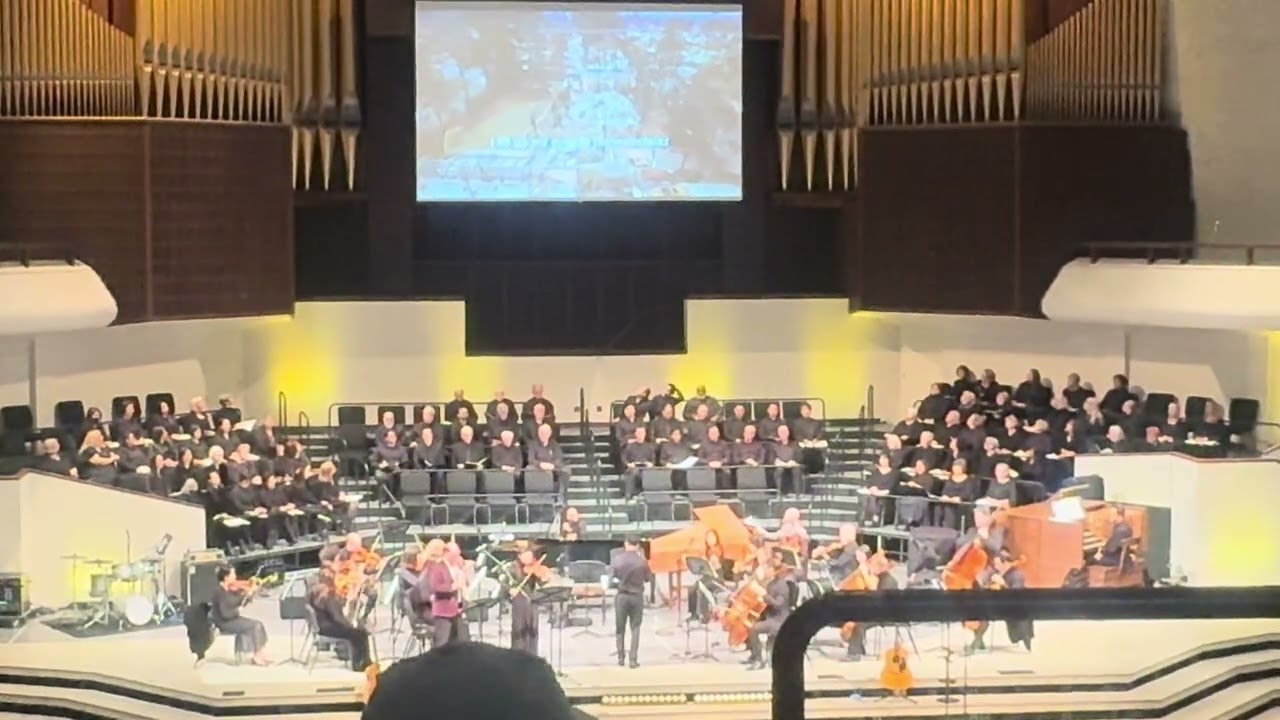 Concerto for Oboe and violin in C minor (3rd movement ) / Bach