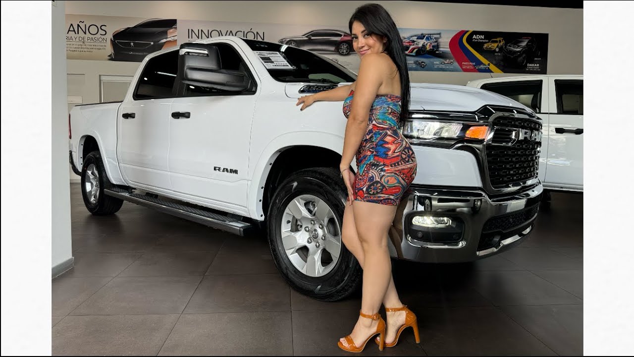 RAM 1500 Está enorme y poderosa