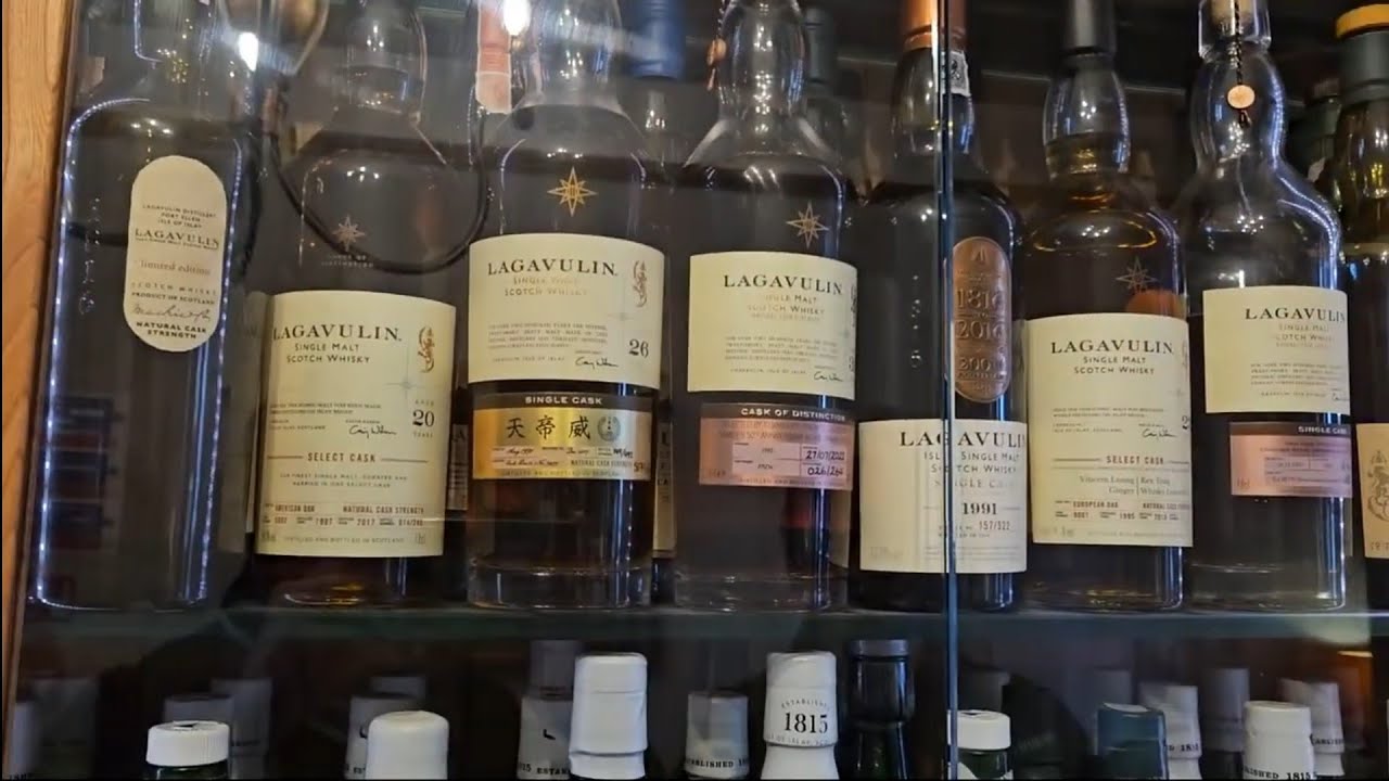 보모어 시내, 보모어 호텔 바 Bowmore Downtown, Islay Whisky shop, Bowmore Hotel Lucci's Whisky Bar 20241031