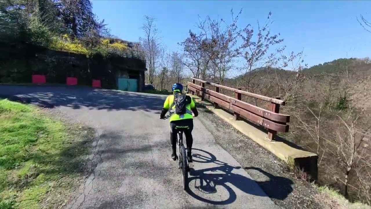 HOVER X1 CONTRO DJI NEO 2