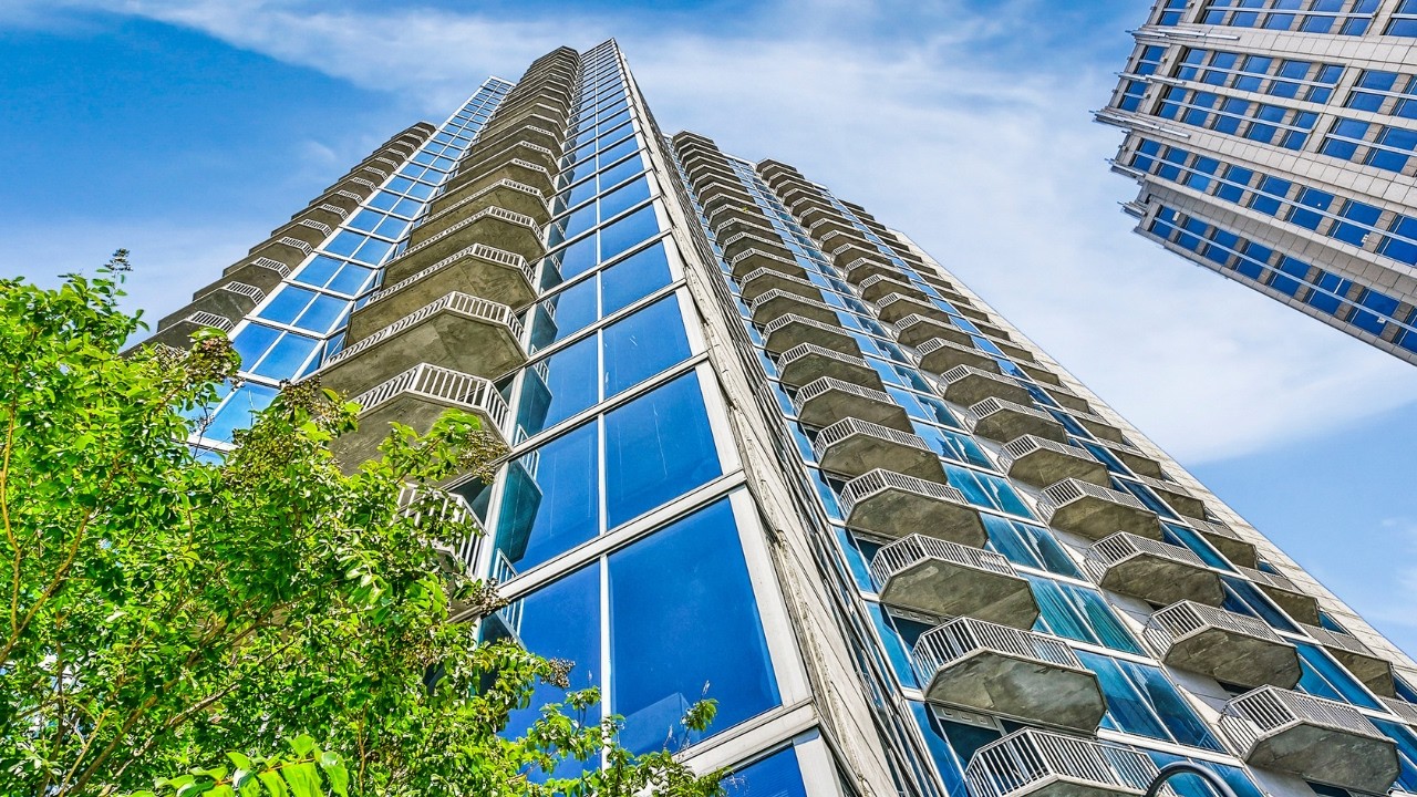 34th Floor Views at The Avenue #3413 | Uptown Charlotte Luxury Condo