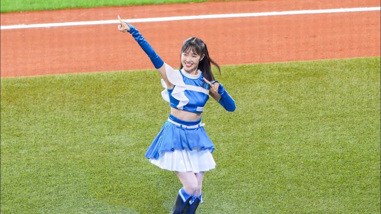 20230708 ファイターズガール 西崎光さんの「宇宙ダンス」