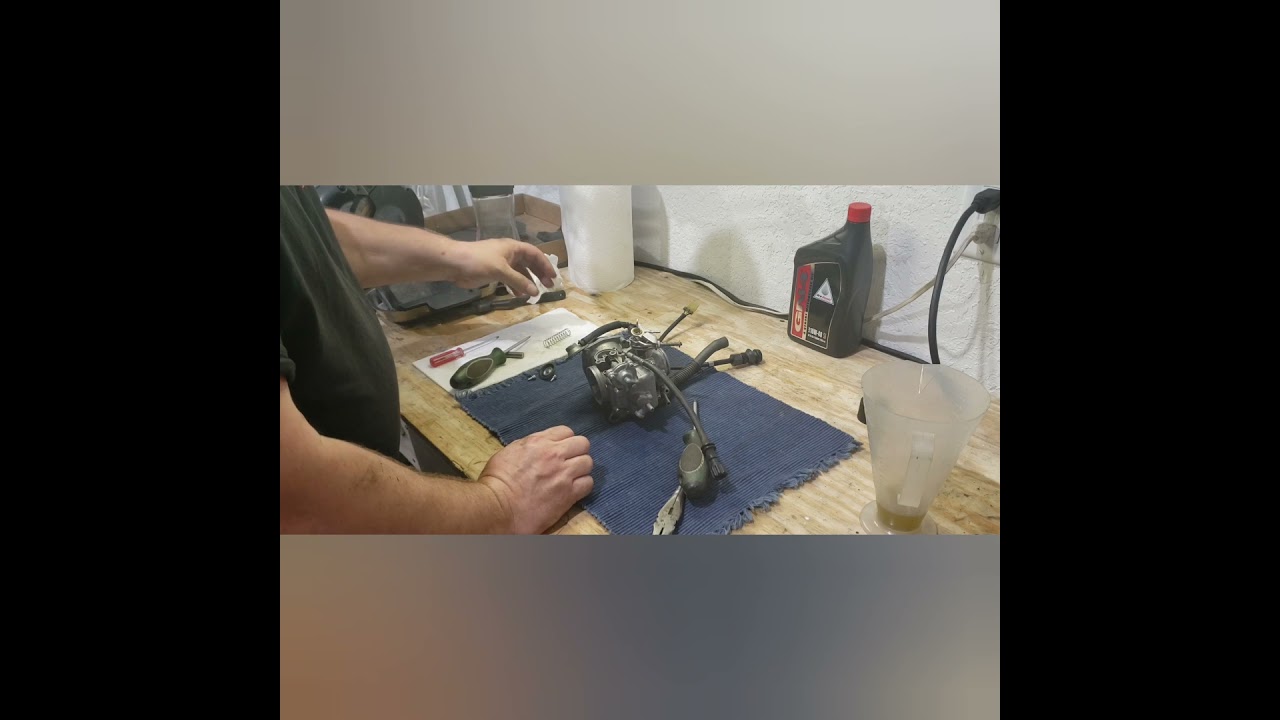 Honda Aero 750c carb clean (part 2)