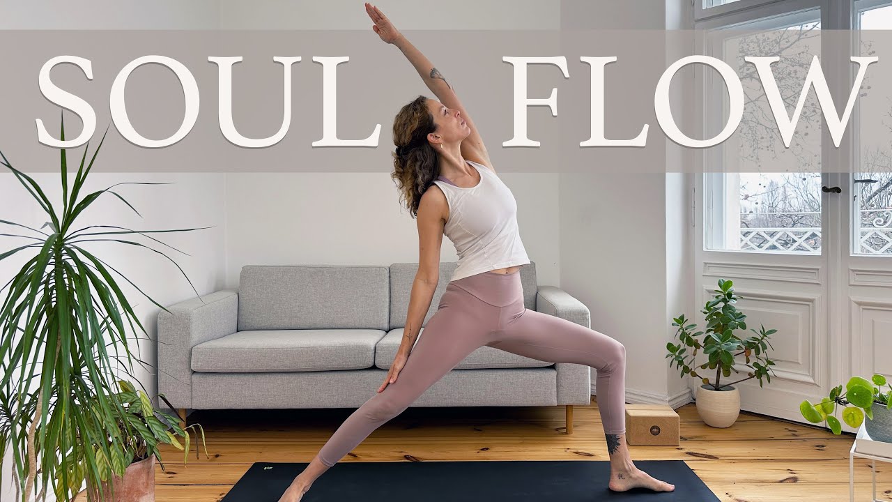 Soulful Yoga Vinyasa Flow | 40 Min Full Body Yoga Flow