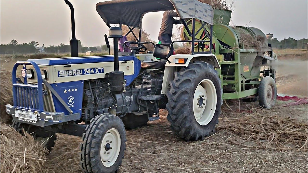 घण्टे में 12 कुंतल निकासीSwaraj 744 XT 52HP Tractor wheat Akhtari thresher machine | Wheat threshing