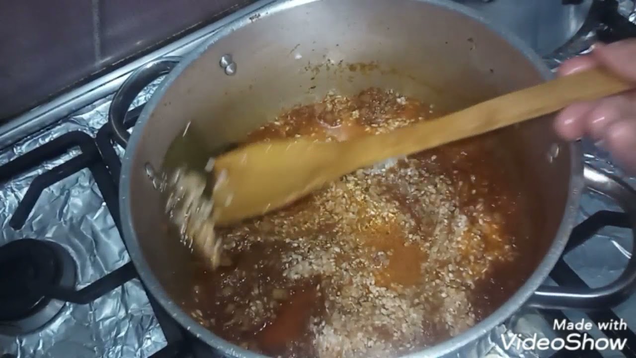 طريقه عمل الرز الأحمر بالفراخ علي طريقه العرب البوادى وأهل مطروح 😋👌