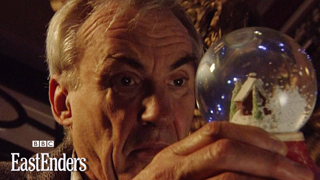 Archie is Murdered on Christmas Day | EastEnders