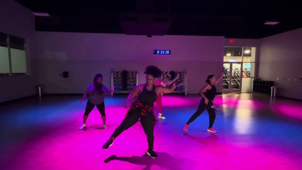 “WATER” x Tyla - Original MIXXEDFIT Choreo