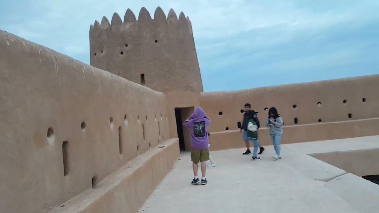 Exploring Al Zubarah Fort & Pearl of Beirut Restaurant