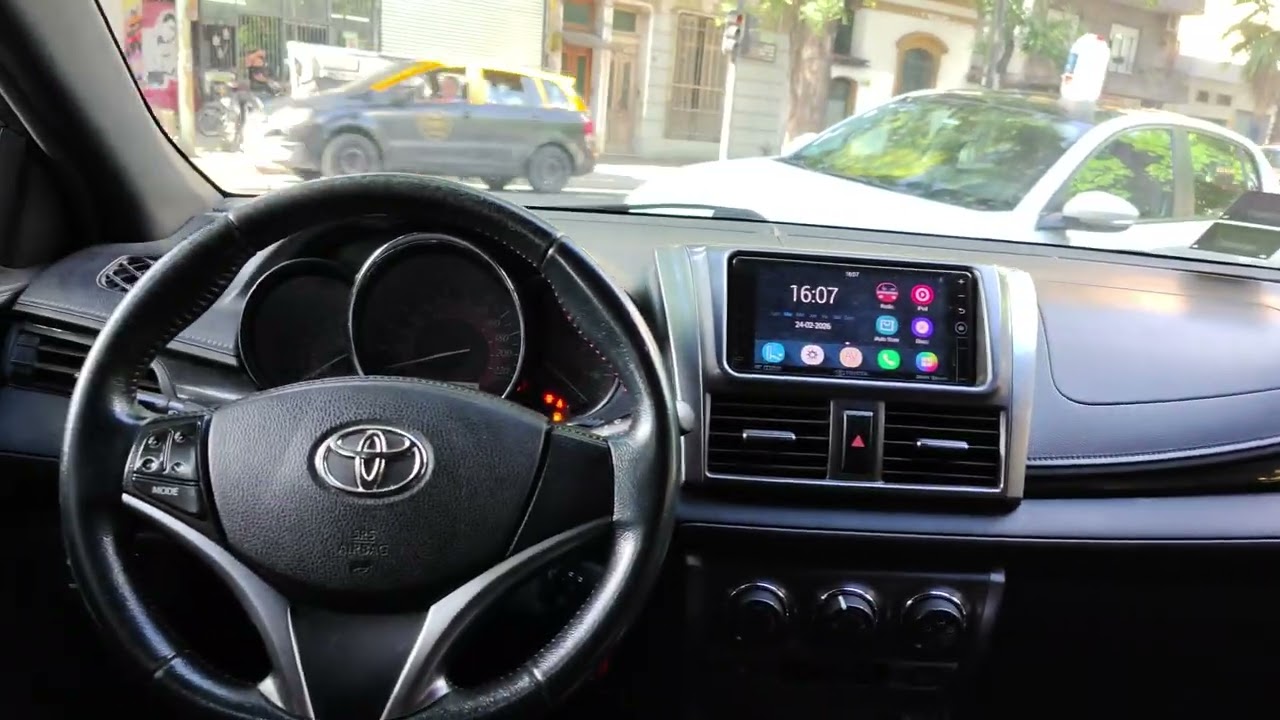Toyota Yaris 1.5 S CVT 2017