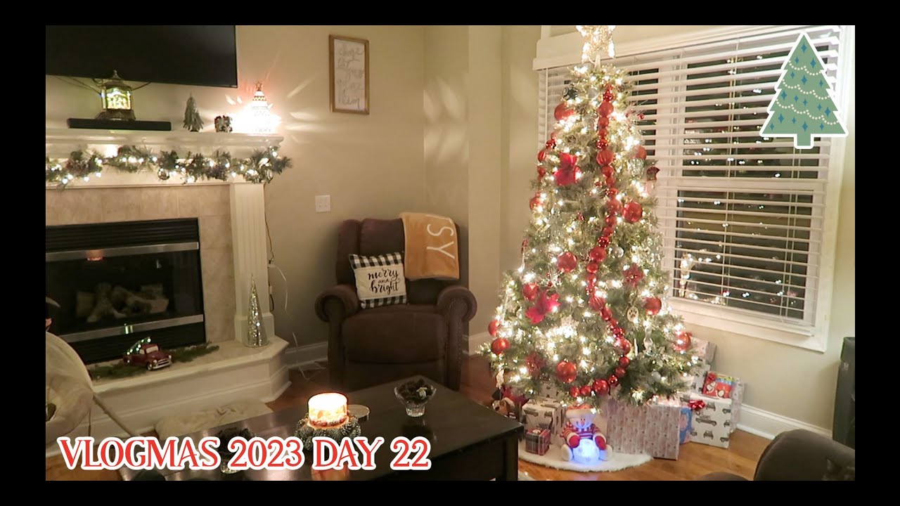 VLOGMAS 2023 DAY 22 - HOLIDAY DECOR & WARMER TOUR!