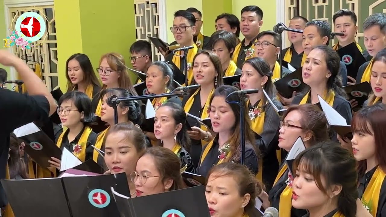 Của Lễ Thắm Tình Quê Hương - Lễ Quan Thầy Kỷ niệm 19 năm thành lập