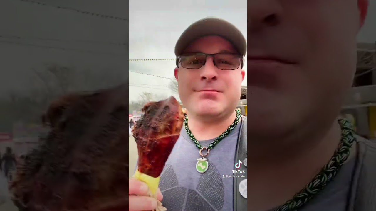 Farrstrider found some BIG THICCC MEAT&hellip; at the #fair
