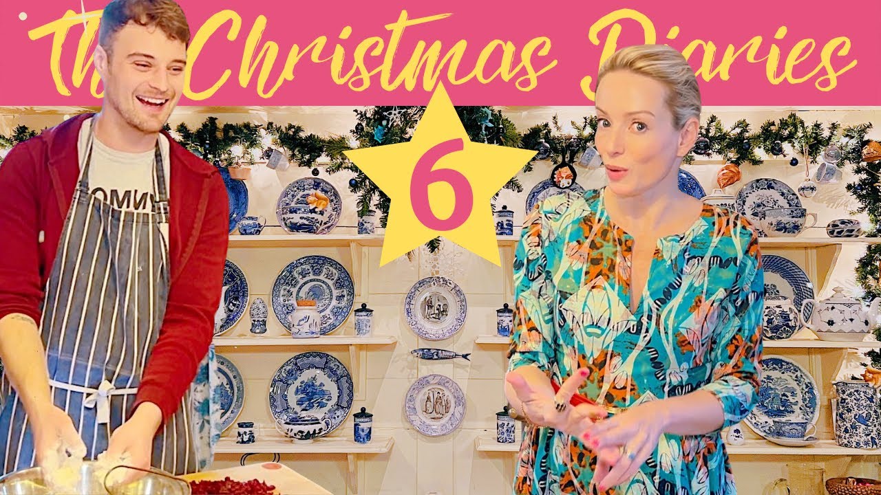 HOW TO MAKE A PERFECT CHRISTMAS AFTERNOON TEA