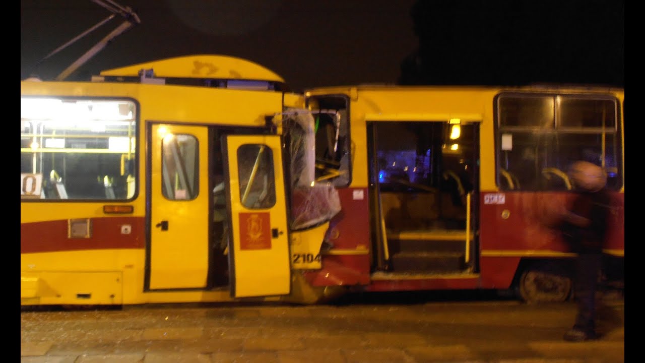 Zderzenie tramwajów na Jagiellońskiej w Warszawie (17.10.2013)
