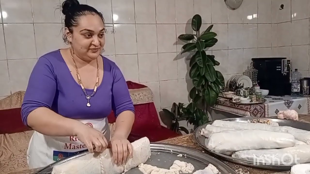 Carorina îi ajută la rânze pe Florin