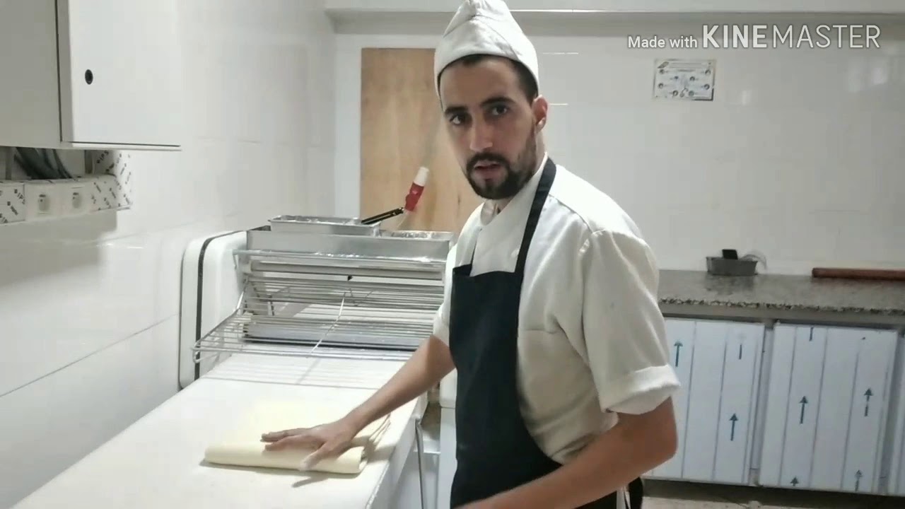 طريقة تحضير العجينة المورقة: palmie au chocolat