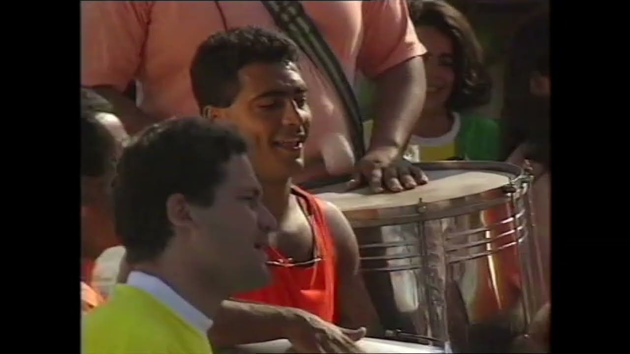 Romario na winst WK '94 en te laat terug naar Barcelona