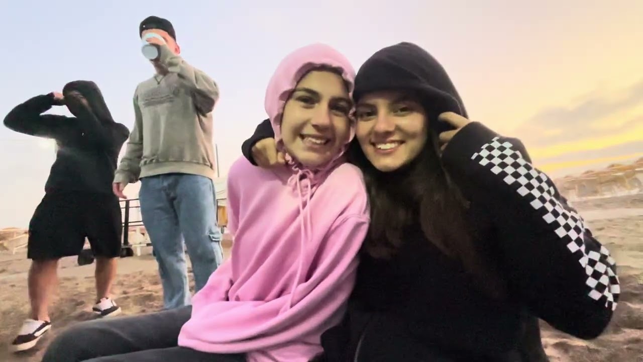 PRIMERAS VACACIONES CON AMIGOS