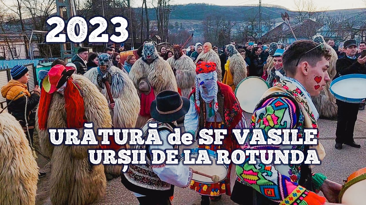 Urşii de la Rotunda -  Urătură de Sfântul Vasile 2023 | Datini şi Obiceiuri în Moldova