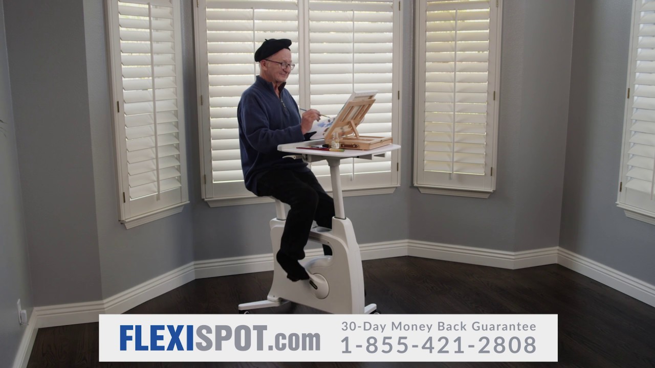 Grandpa enjoys a lot with Deskcise Pro V9